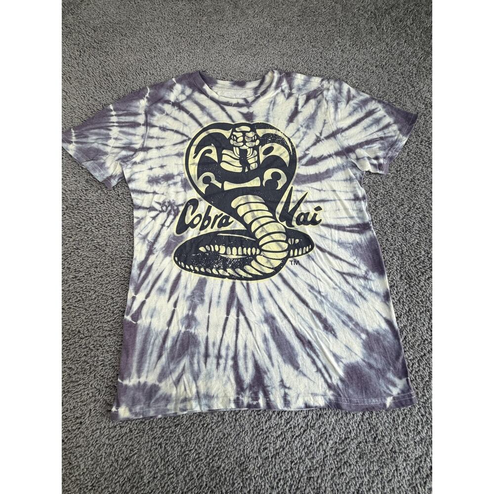 Cobra Kai Shirt Mens M Purple Graphic Tee Top Tagless Cotton Polyester Fifthsun